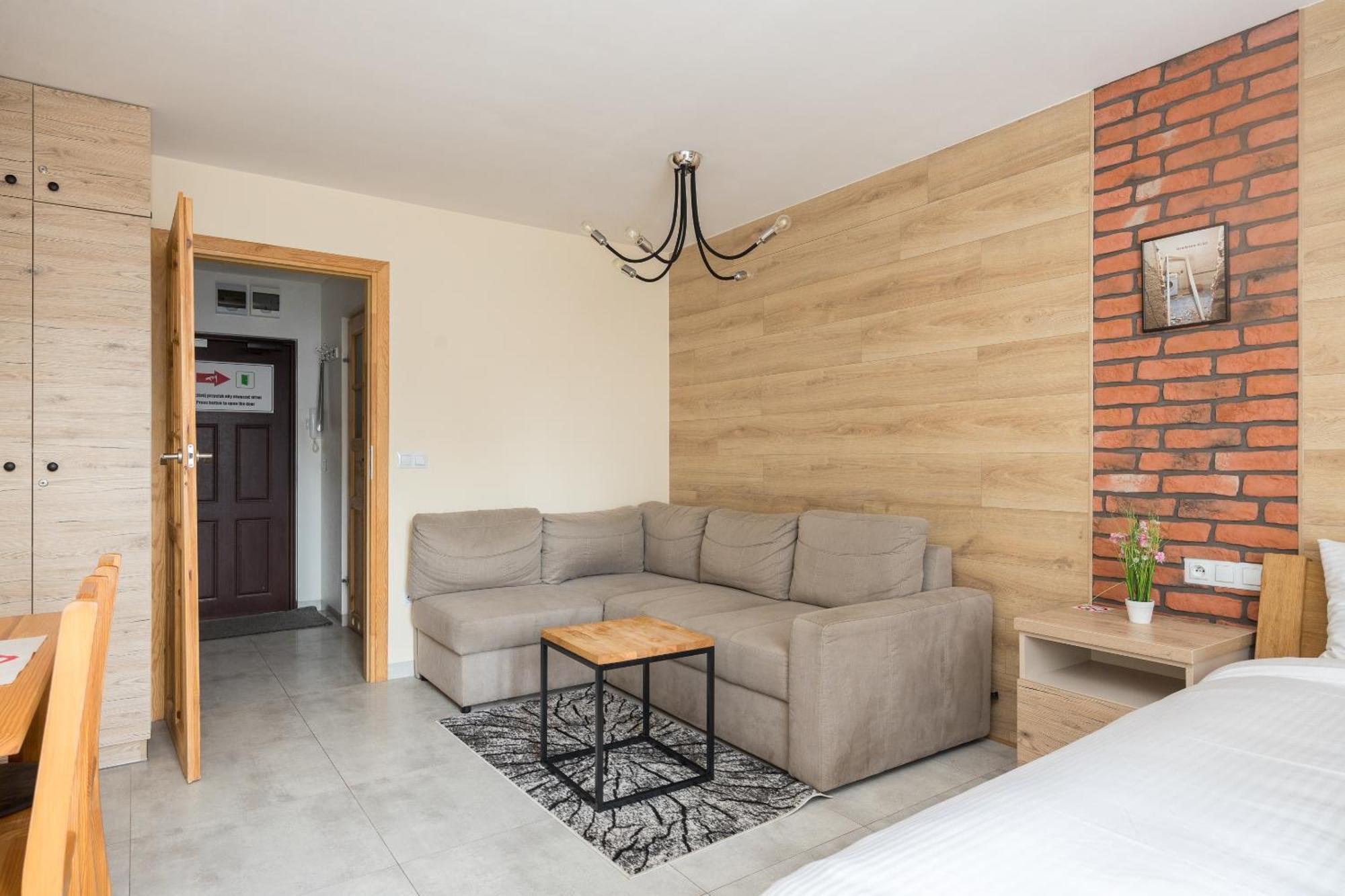 Ochota Wooden Studio وارسو المظهر الخارجي الصورة